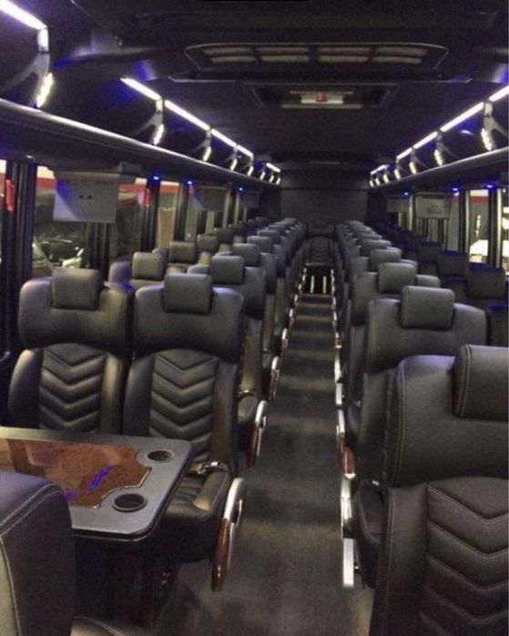 Продаж ТОВ з ліцензією на перевезення автобуси + буси 8+1 (грузпас)