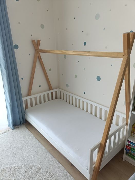 Łóżko dziecięce tipi + materac 160x80 + barierka