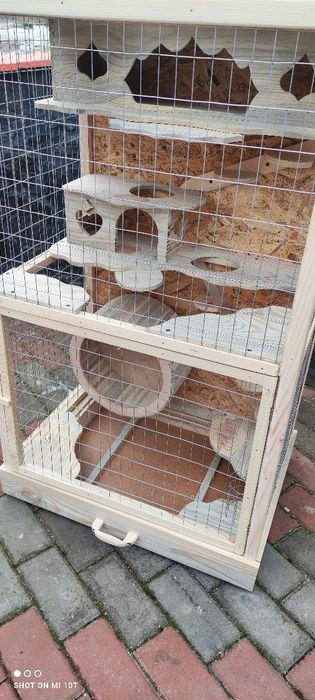 Клітка для шиншили