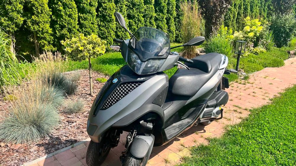 Piaggio mp3 yourban 300