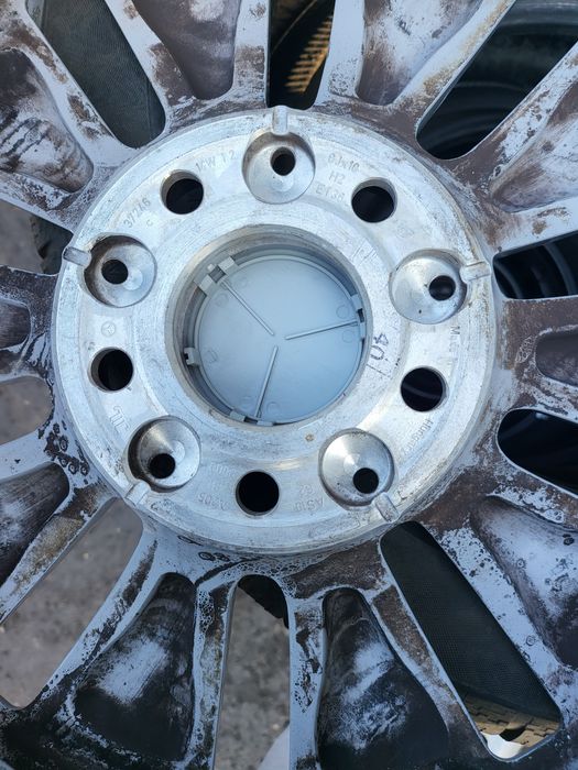 Alufelgi 16 Mercedes C-klasa W205 CLA A-klasa B-klasa Vito ET36