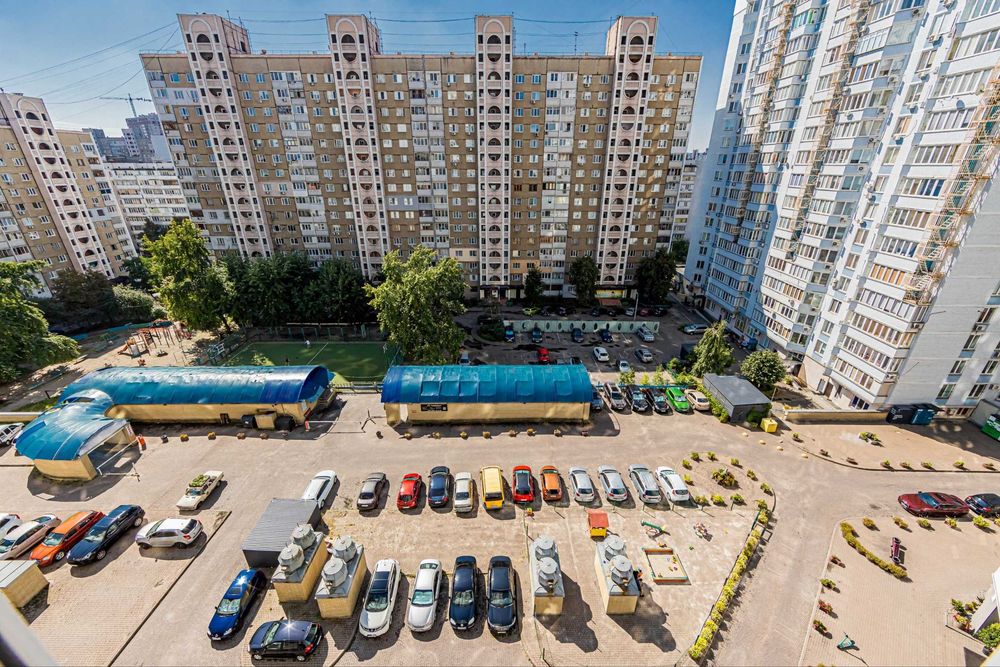 Продам квартиру 125 кв.м. 4х кімн. Харківське шосе 152 Програми