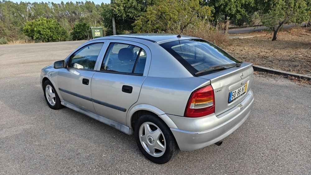 Opel Astra 1.4 16v
