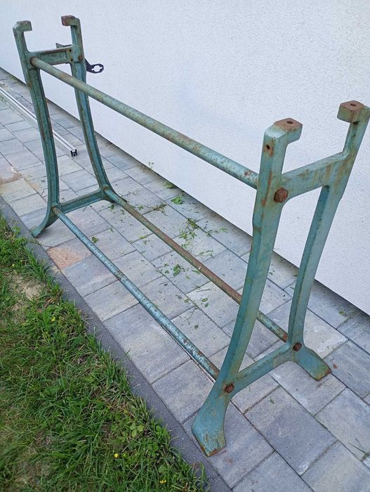 Stara żeliwna podstawa stołu – loft, industrial, vintage. Solidna baza!