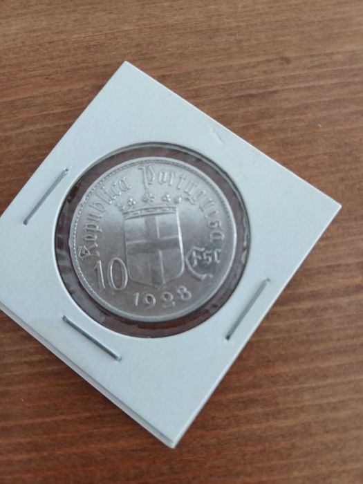 BATALHA de OURIQUE 10$00 EM PRATA de 1928  BELA conforme as fotos
