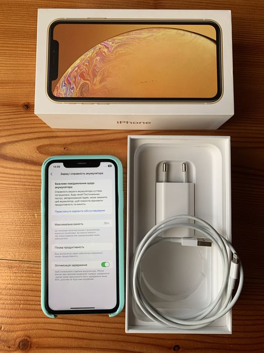 iPhone XR Gold 128Gb