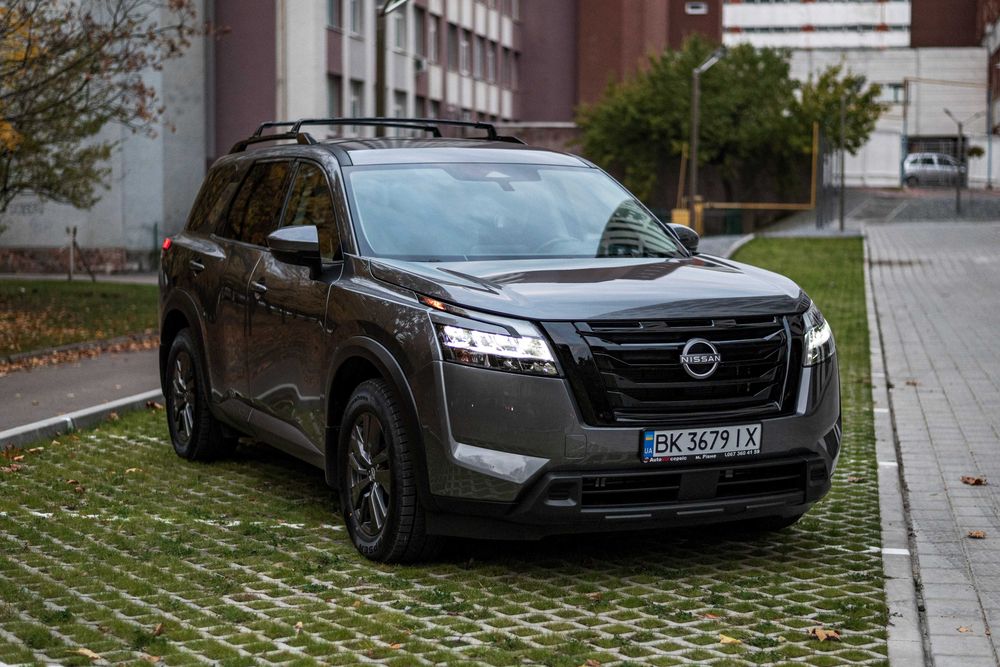 Nissan Pathfinder 2021