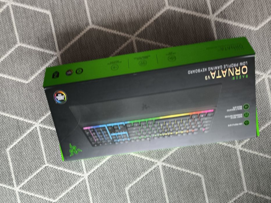 Przewodowa klawiatura gamingowa Razer Ornata V3