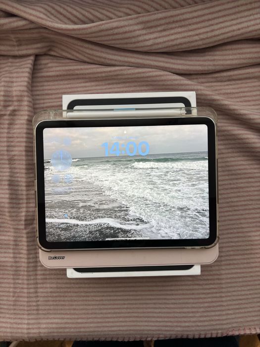 Apple iPad (10th generation) Wi-Fi