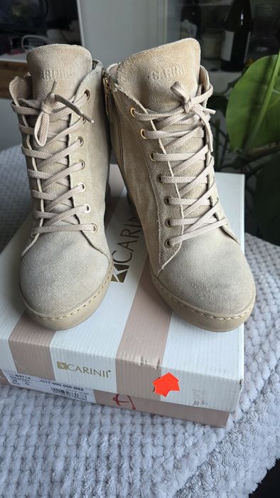 Sneakersy botki Carinii beżowe r. 39