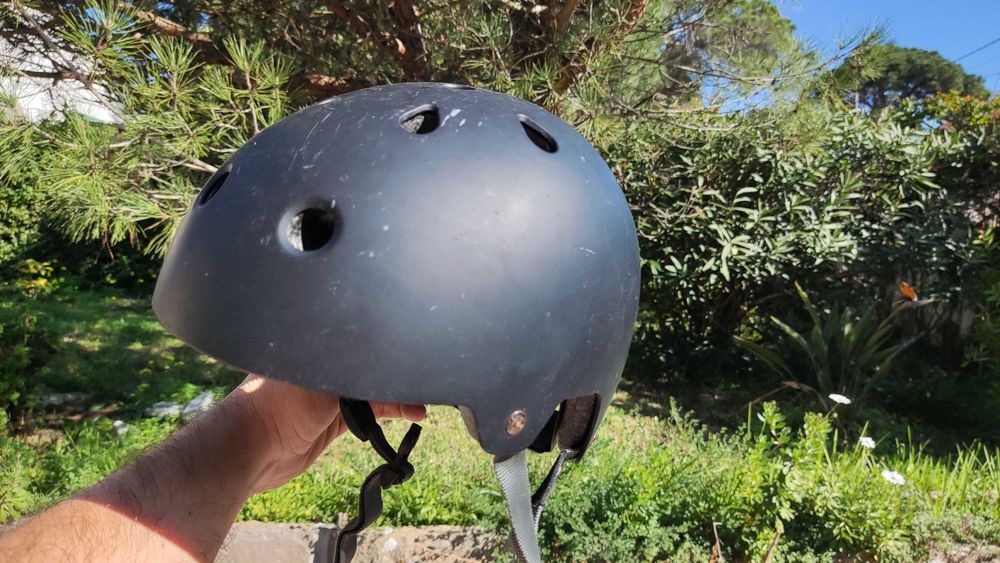 Capacete de criança para Skate ou Bicicleta em bom estado