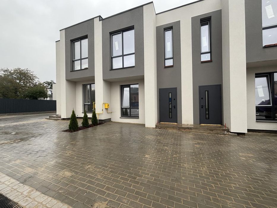 Продаж сучасного таунхауса без комісії