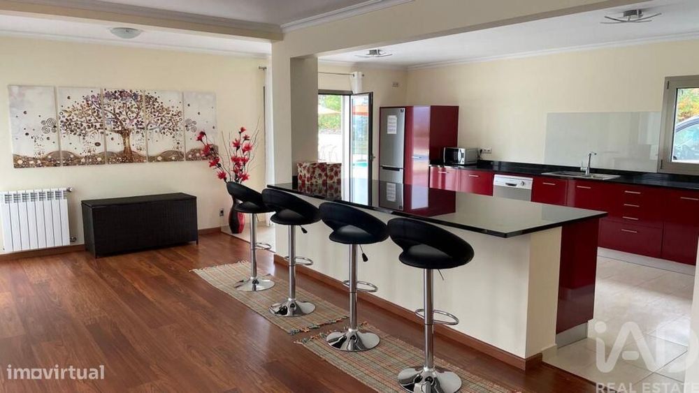 Casa / Villa T3 em Refóios do Lima de 185,00 m2