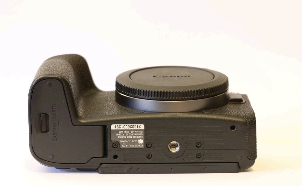 Câmera Mirrorless Canon EOS RP
