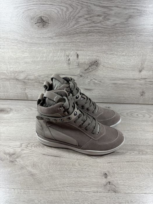 Geox жіночі ботінки 37 розмір