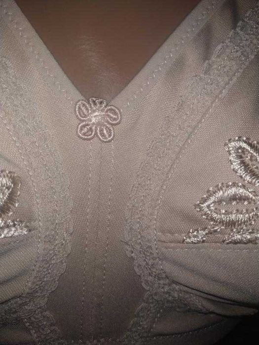 бюстгальтер   2 пары