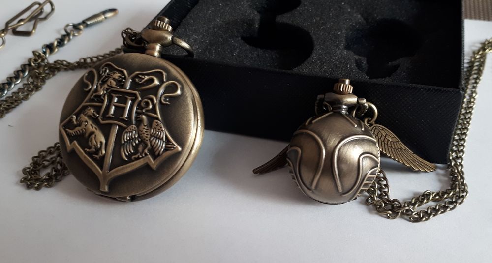 Zestaw zegarków kieszonkowych Harry Potter.