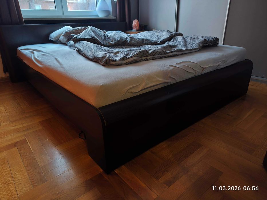 Łóżko do sypialni