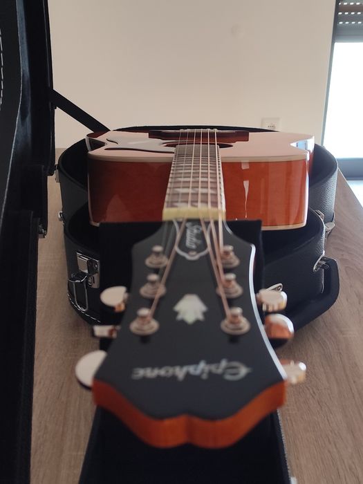 Epiphone Dove Studio 2025