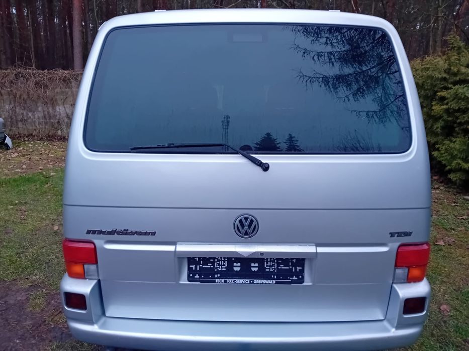 Volkswagen T4 Multivan 2,5 TDI 2002r. z Niemiec