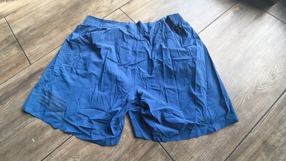 Spodenki lekkie marki Salomon S Lab Short 6 M, granat, NOWE, rozm. XL