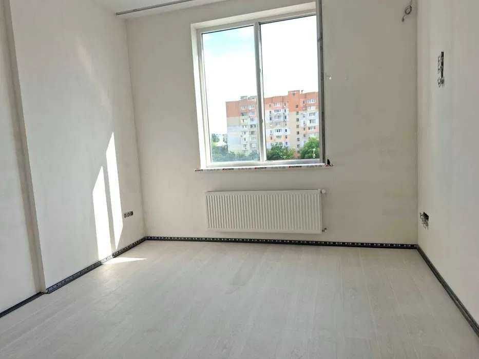 Квартира студія в зданій Новобудові. Малоповерхівка