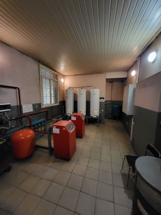 Прода  Помещение ул Харьковская, Ремонт, 27 сот земли