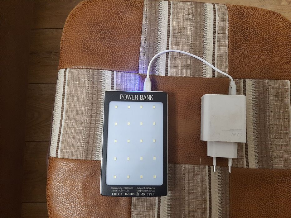 Продаю Повер банк