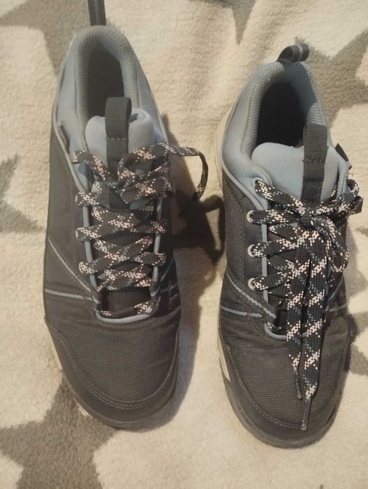 Buty sportowe ouechua rozm 38