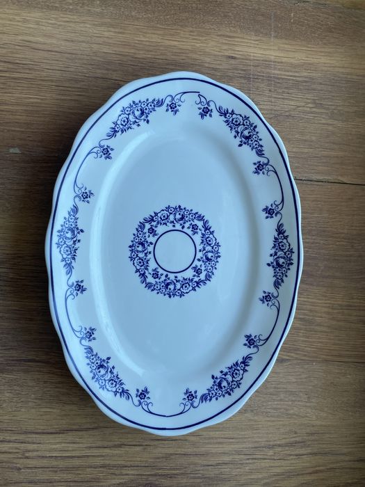 Porcelanowa półmiska owalna
