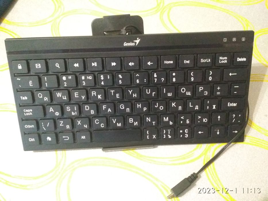 Клавиатура мини для планшетов  и телефонов"Genius"