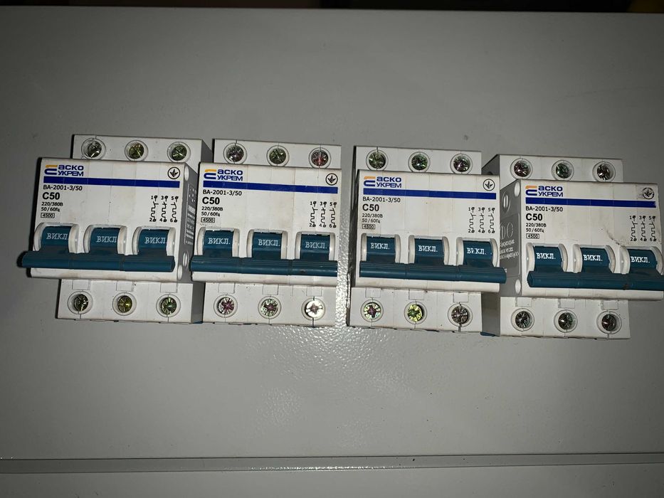 Автоматичний вимикач Аско C50 3P