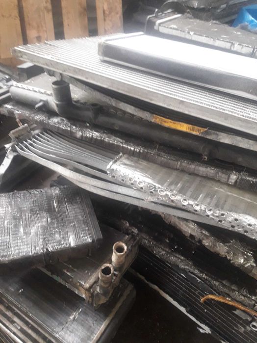 Кольоровий та чорний  металобрухт