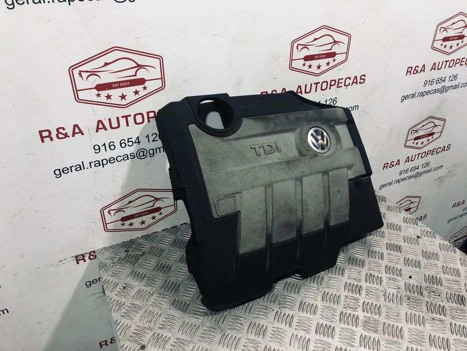 Tampa de Motor VW Golf VI Passat 03L103925AD Original