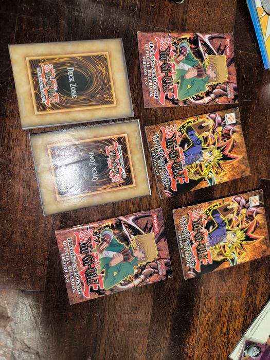 4 Starter Decks Yu-Gi-Oh! (Joey, Yugi, Pegasus, Kaiba)