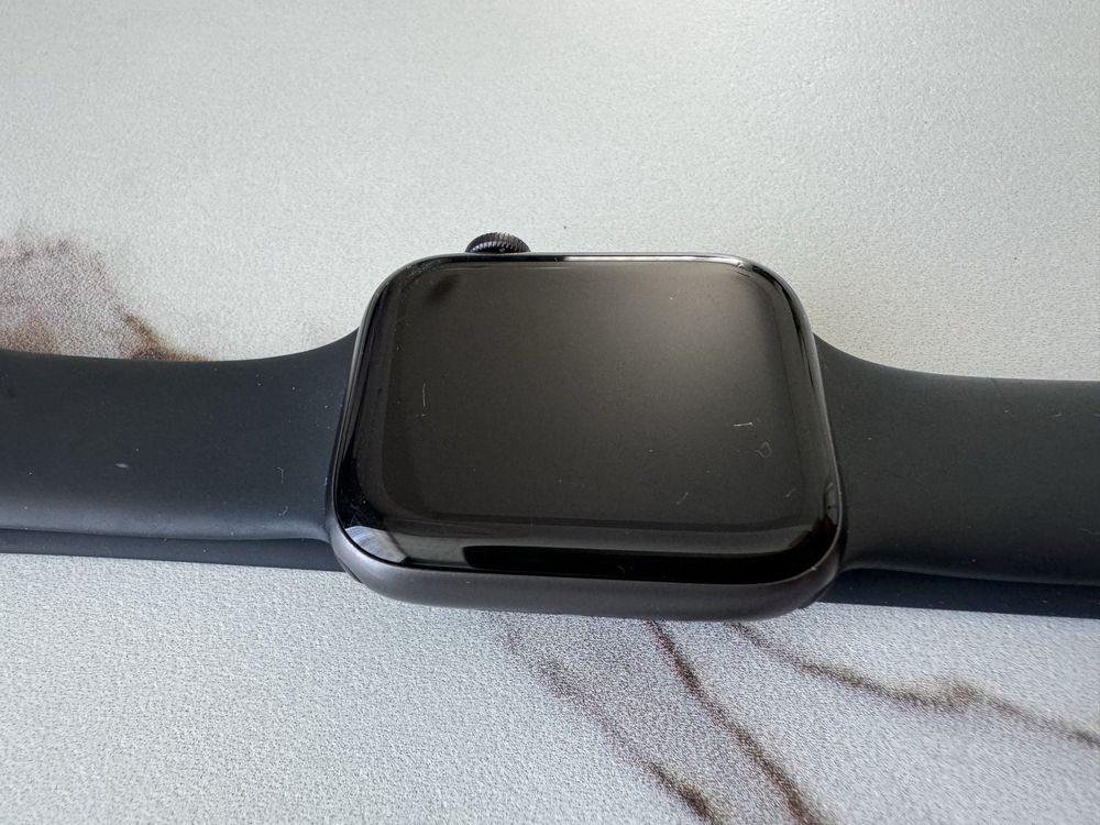 Apple Watch 6 , 44 mm: 4 000 грн. - Смарт годинники Одеса на Olx