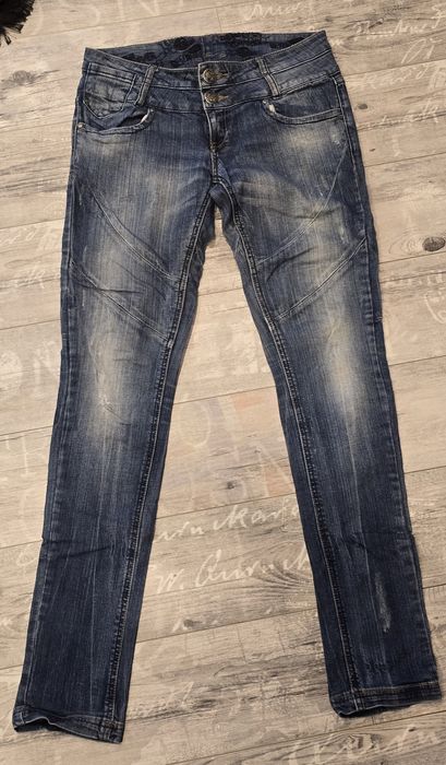 Spodnie jeansy Reserved 36
