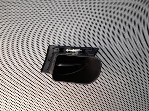 Difusor / saída de ar RENAULT Megane III Grandtour (KZ0/1)