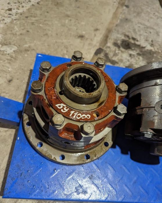 Диференціал МТЗ Планітарка МТЗ 80 82 хвостовик МТЗ редуктор задній МТЗ