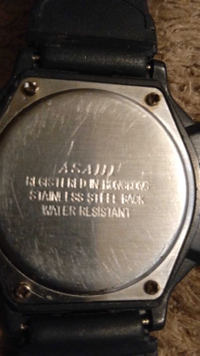 Часы электронные Asahi.