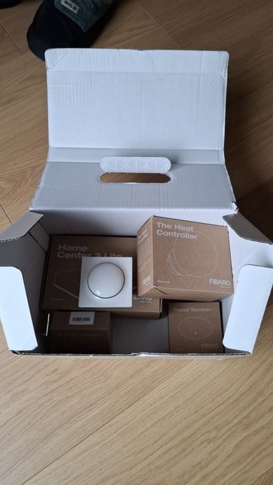 Zestaw smart home FIBARO 3 Lite + akcesoria