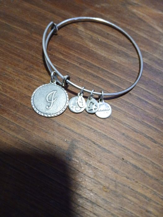 Pulseiras Alex and Anie