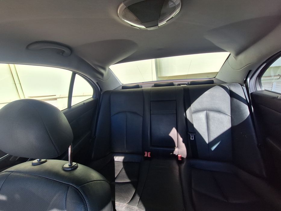 Mercedes-Benz E220 Advantage