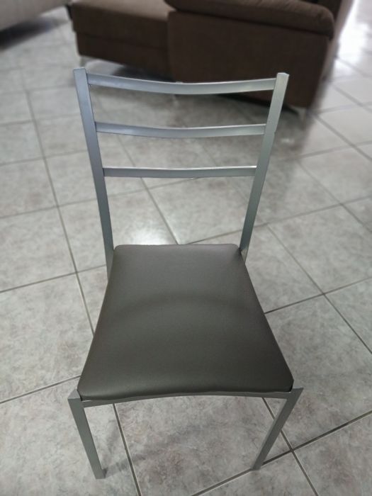 Cadeiras  estofadas