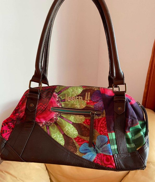 Mala de mão Desigual