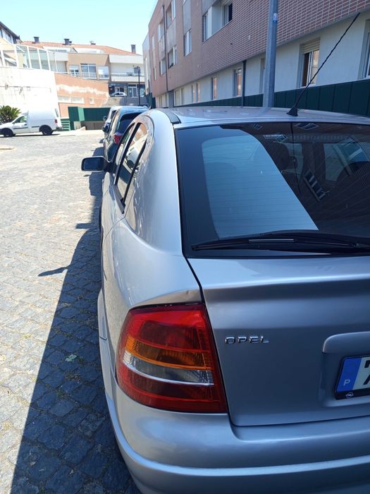 Carro Astra em ótimo estado