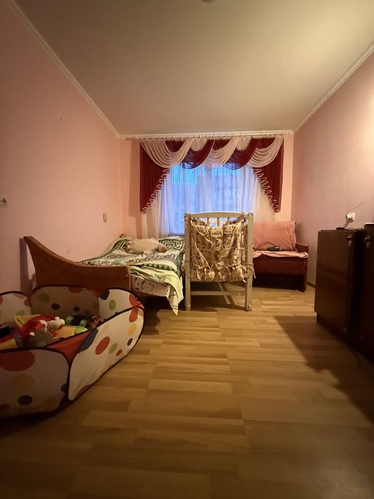 Продається світла та тепла двокімнатна квартира
