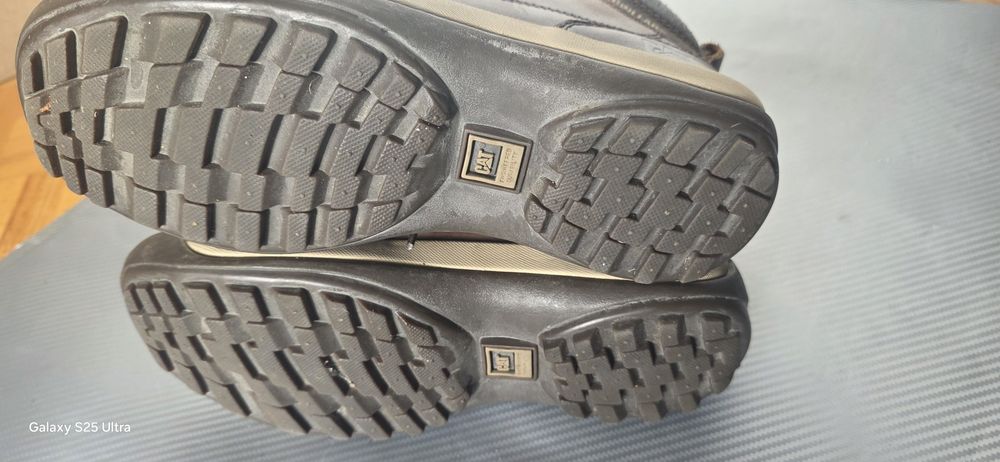 CAT(Caterpillar) ботінки 41розмір engeneered durability