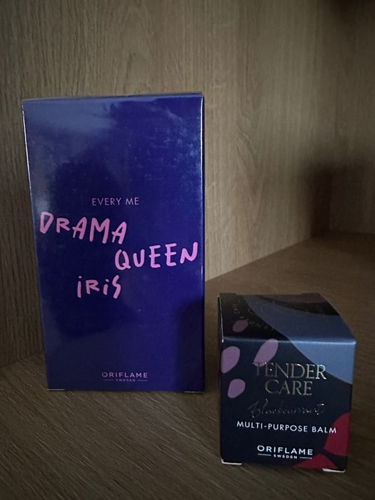 Perfume Drama Queen Iris + Oferta Geleia Real de Groselha