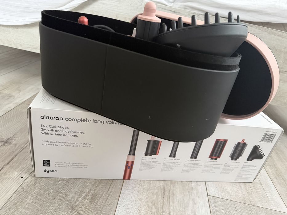Стайлер для длинных волос Dyson